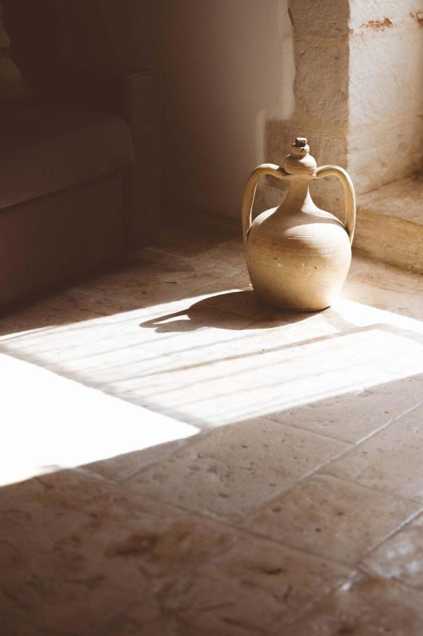Trulli Lithos Suite อัลเบโรเบลโล ภายนอก รูปภาพ